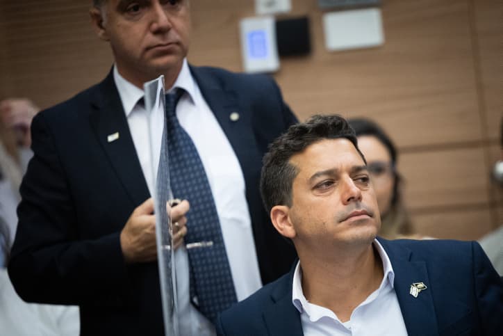 Amihaï Chikli déclaré ''dissident"