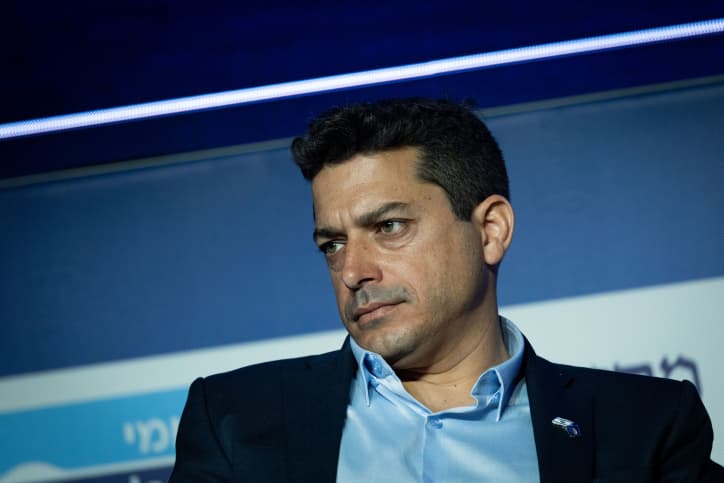 Le ministre Chikli expulsé d&#8217;un rassemblement &#8221;pour l&#8217;union&#8221; le soir du 9 Av