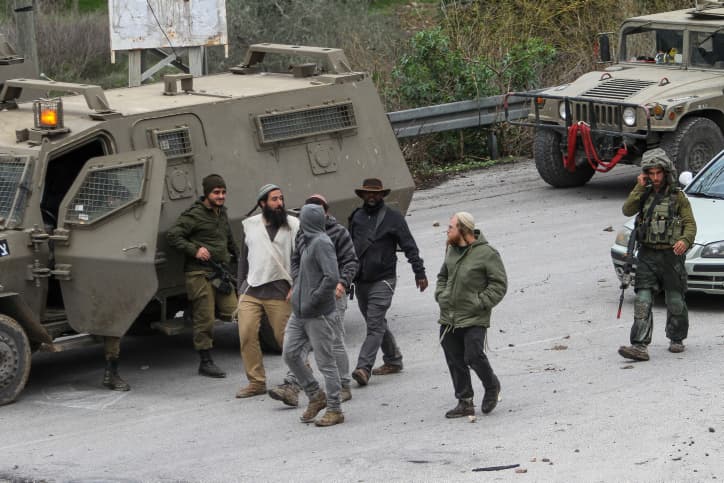 Tensions à Homesh entre les étudiants et les soldats