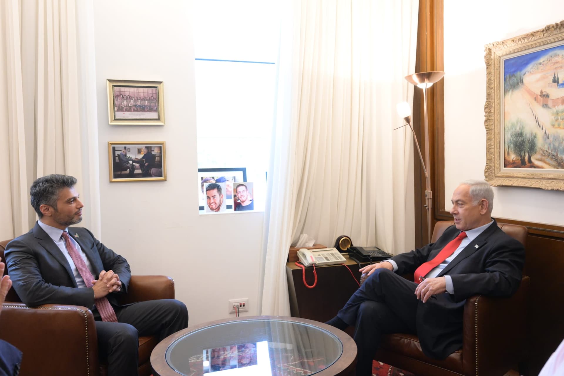 Netanyahou et Assad invités au même événement