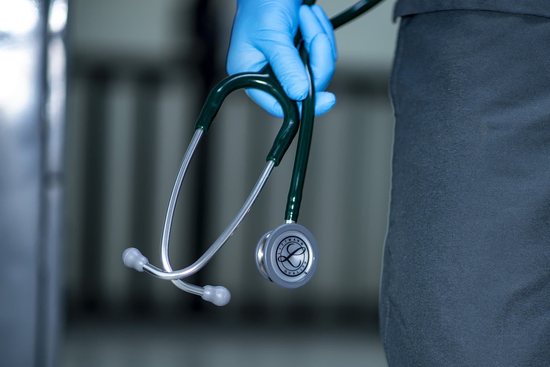 Réforme judiciaire: Le syndicat des médecins a décrété une grève mercredi entre 8h30 et 10h30