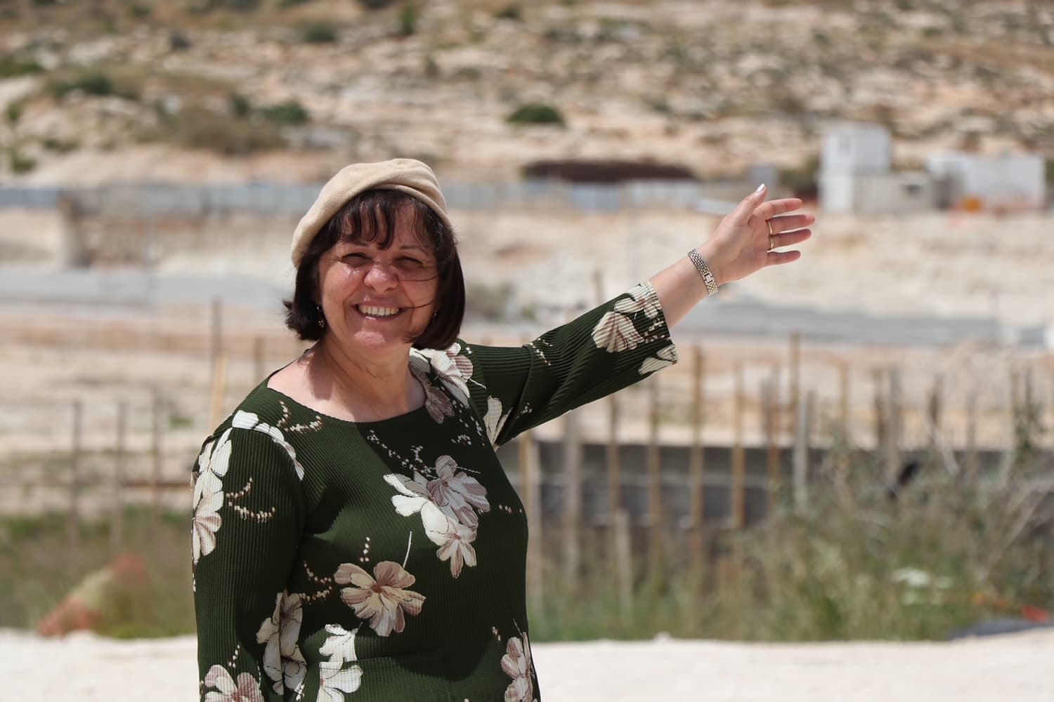 DR ALIZA BLOCH BEIT SHEMESH EN HAUT DE L’AFFICHE