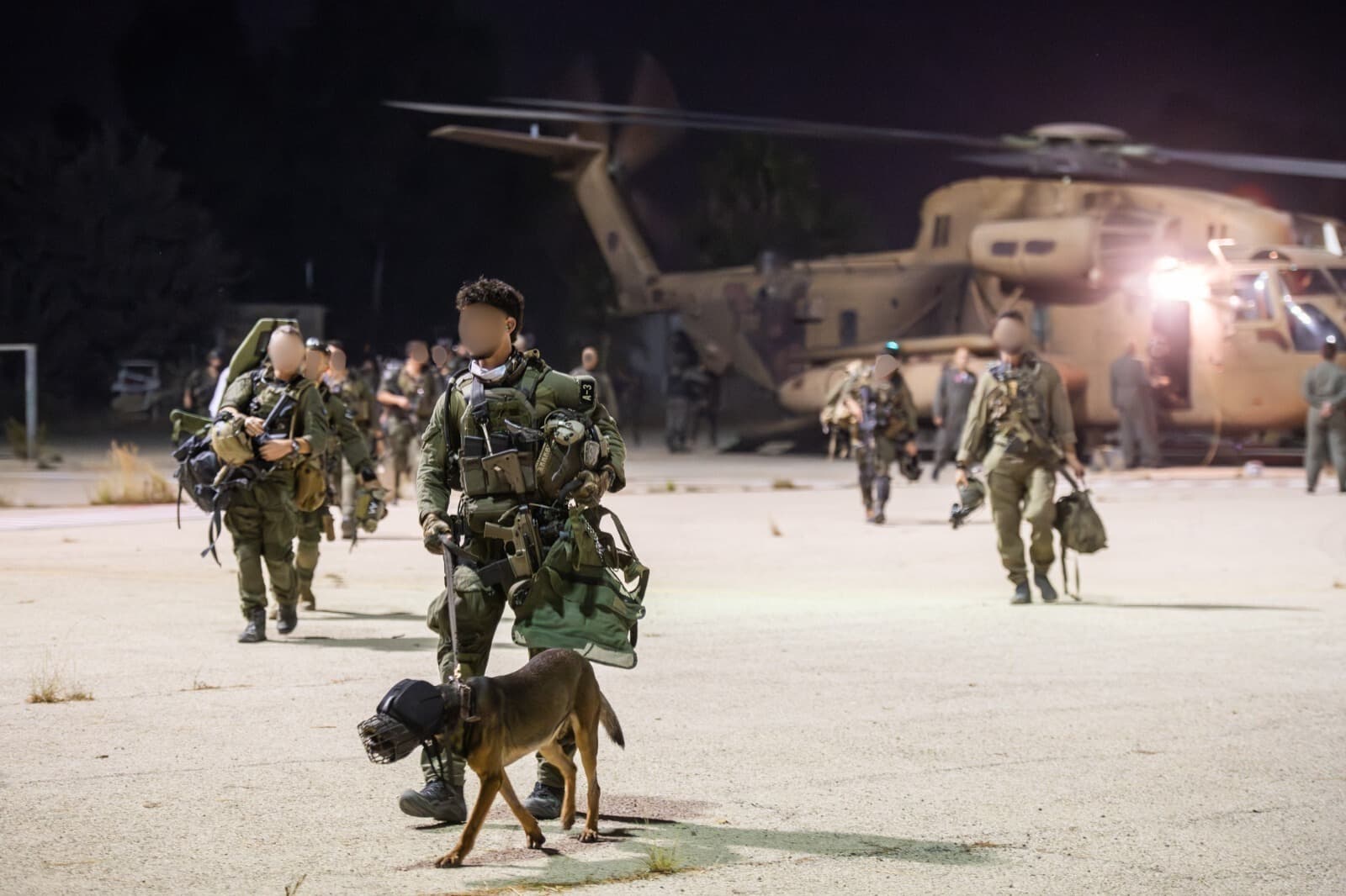 Opération commando en Syrie: plus de 100 combattants ont participé (vidéos)