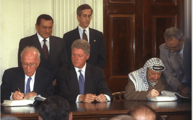 30 ans après les Accords d’Oslo : le rêve et le cauchemar. Par Freddy Eytan