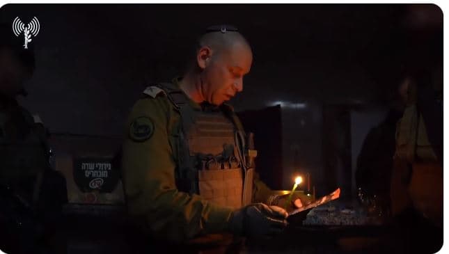 Le général qui n’est pas rentré chez lui depuis un an