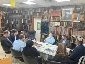 Politiques, rabbins: le monde sioniste religieux en deuil