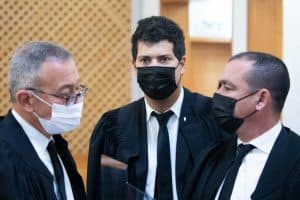 Procès Netanyahou : Nir 'Hefetz lève le voile sur les pressions qui ont été exercées sur lui