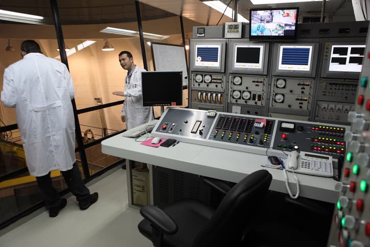 Iran : "étrange" panne dans la centrale nucléaire de Natanz