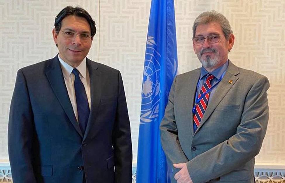 Premiers contacts officiels entre Israël et la Bolivie