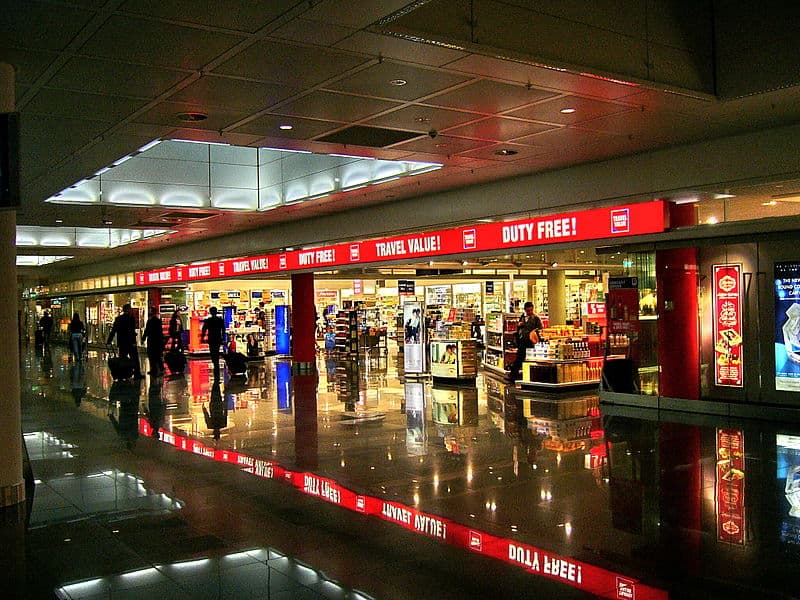 Les touristes israéliens à l'assaut des boutiques "Duty Free" de Dubaï