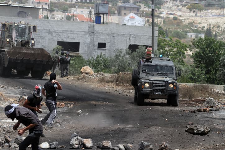 Des soldats de Tsahal attaqués par des Palestiniens au nord de Hevron