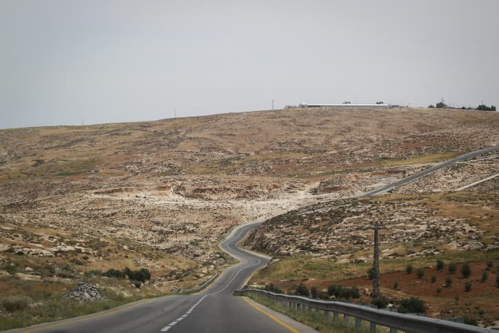 Budget de l’Etat: 3.5 milliards de shekels pour les routes de Judée-Samarie