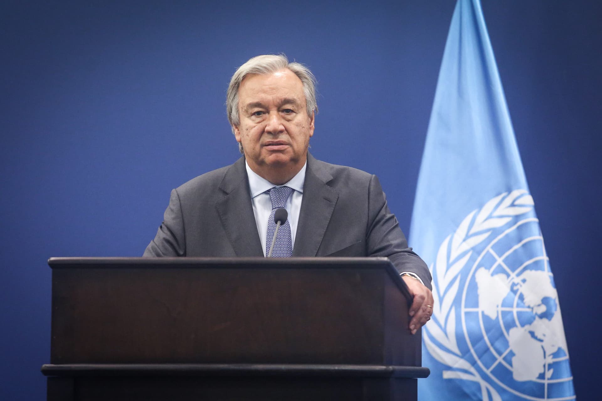 Guterres est ”préoccupé par les centaines d’attaques israéliennes en Syrie”