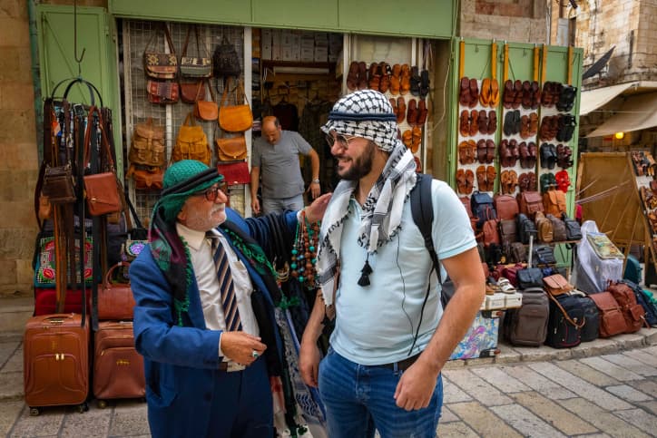 Accords d’Avraham: les touristes émiratis ne se bousculent pas en Israël