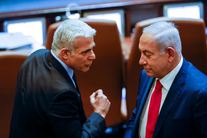 Netanyahou a proposé à Lapid et Gantz d’entrer dans un gouvernement d’urgence comme ministres sans portefeuille