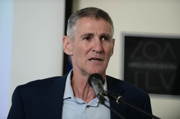 Ehud Barak prépare le retour de la protestation contre le gouvernement, Yaïr Golan veut assiéger la Knesset