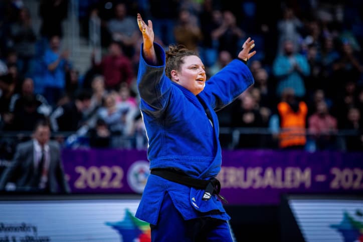 Rescapé du fetival Nova, Yarin Chriki remporte l’or au Ju Jitsu au Grand Slam de Paris