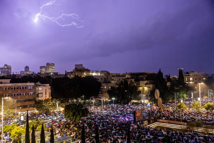Les iels (Ils et Elles) au bord de la crise de nerfs. Par Jean-Pierre Lledo