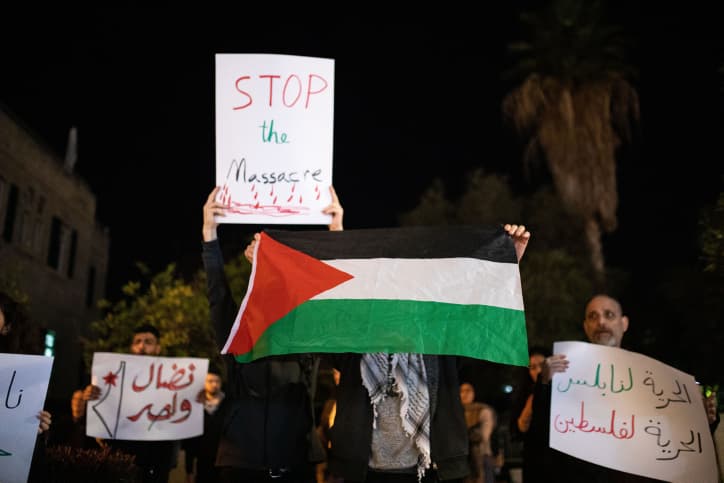 Grandes manifestations de soutien à »La Fosse aux Lions » en Judée-Samarie et à Gaza