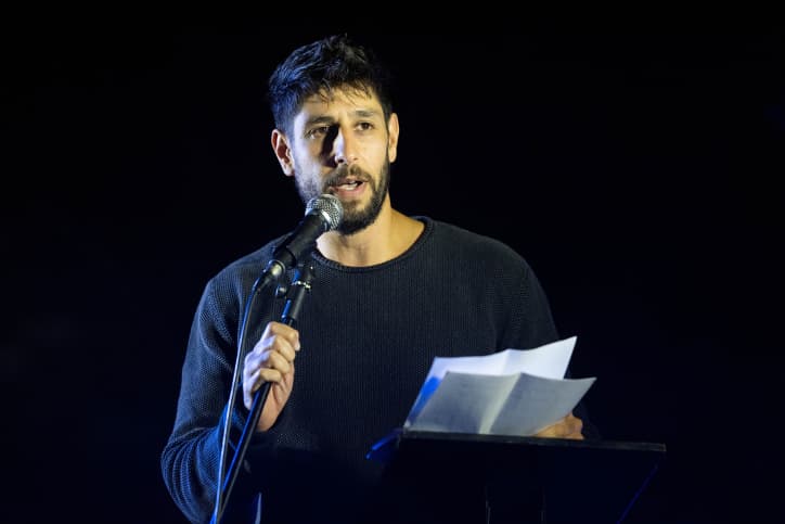 Un an après avoir été blessé à Gaza, le chanteur Idan Amedi va remonter sur scène