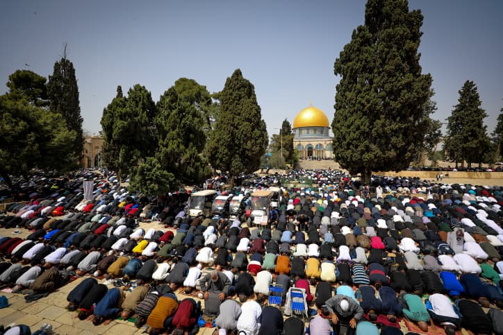 A l’approche du Ramadan: les services de sécurité recommandent des allègements pour les Palestiniens