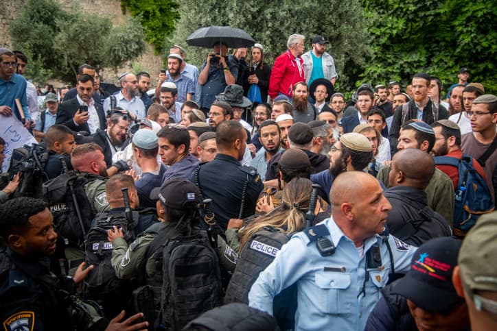 Combien de Juifs se convertissent au christianisme ou à l’islam en Israël?