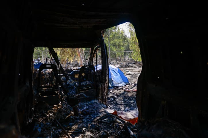 ”4000 personnes appelaient à l’aide: aucun hélicoptère, aucun tank, pas d’armée, rien”: l’incompréhension chez les rescapés des massacres