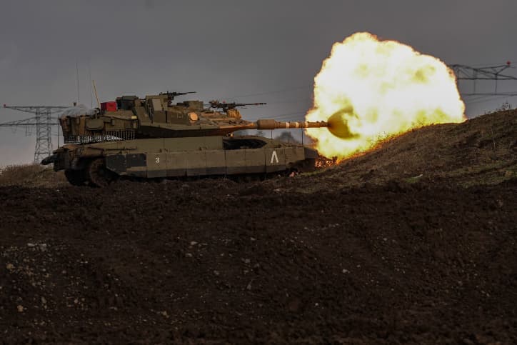 Tsahal intensifie ses attaques contre le Hezbollah