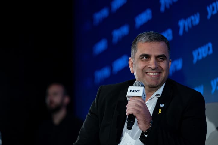 Le ministre Smotrich signe un décret offrant aux olim une réduction à l’achat d’un appartement