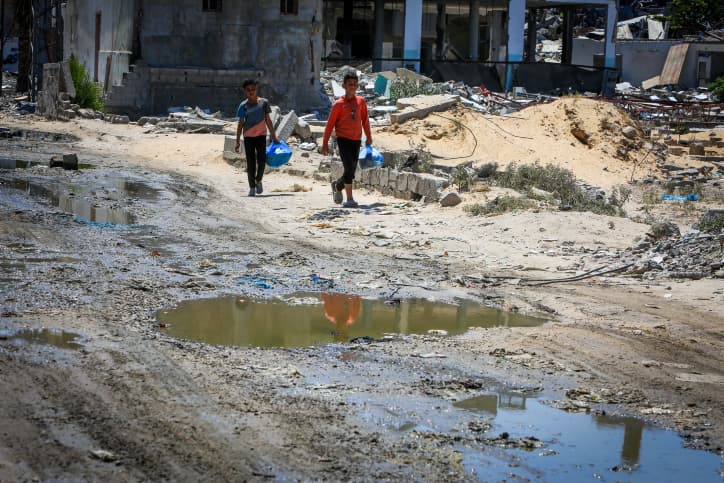 Des traces de polio dans les eaux usées de Gaza: Tsahal lance une campagne de vaccination