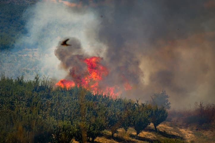 Attaque de drones et de roquettes depuis le Liban: plusieurs blessés