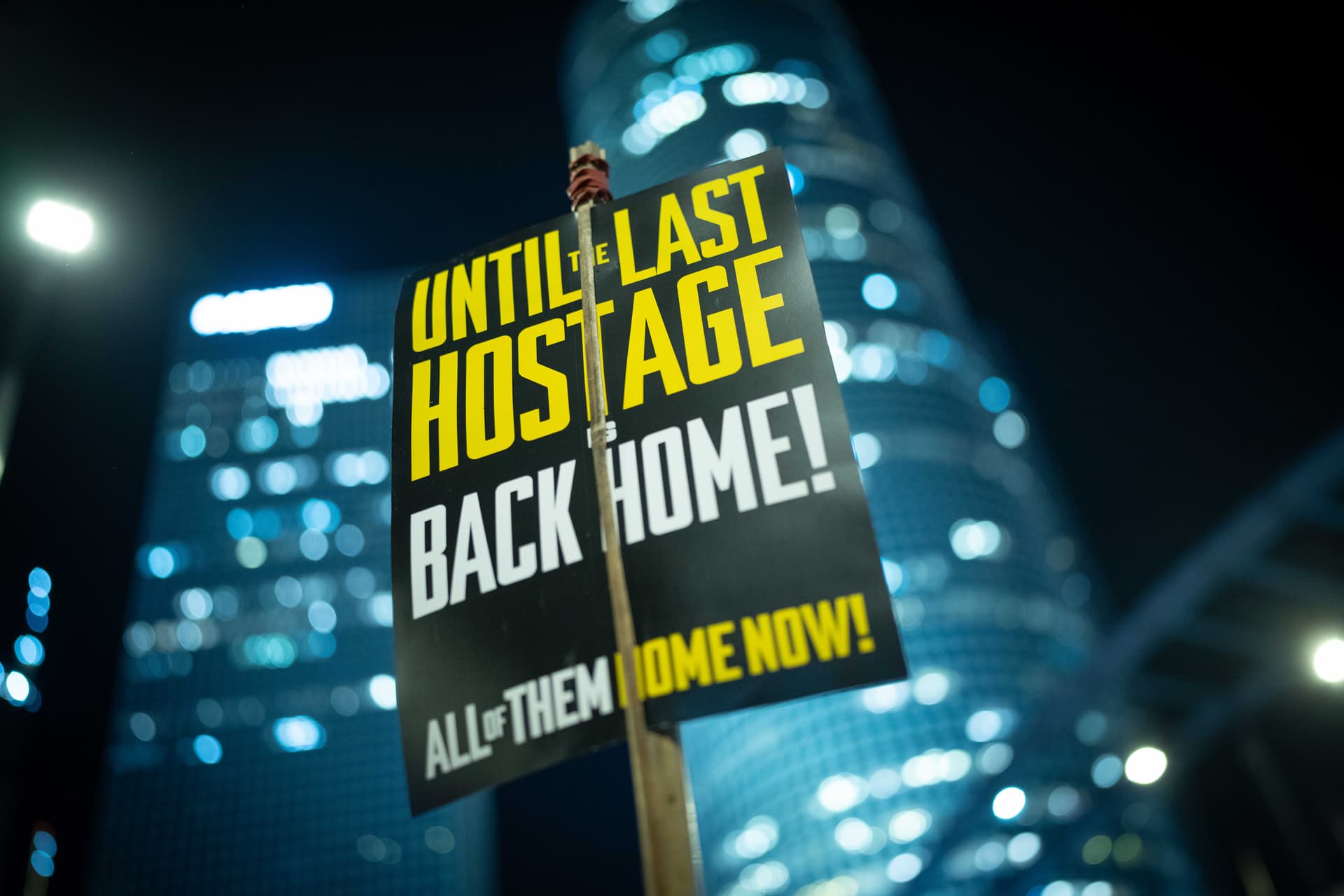 Un haut responsable israélien: »Le changement dans l’équipe de négociations a permis l’accélèration de la libération des otages »