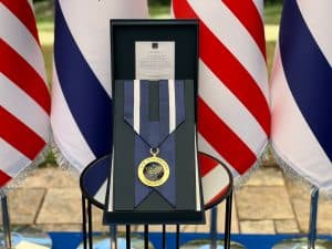 Itshak Herzog a décoré Joe Biden de la médaille au titre »de véritable ami d’Israël »