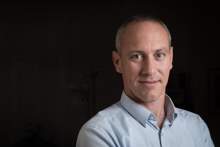 Réforme judiciaire: la coalition accuse Tropper de vouloir faire capoter les négociations