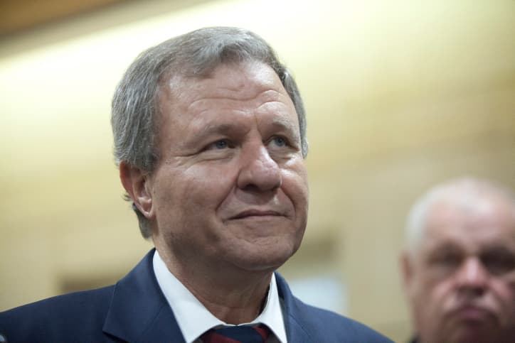 Revers pour Gideon Saar : Meïr Chétrit jette l'éponge