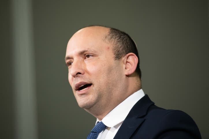 Naftali Bennett effectue une visite sécuritaire en Samarie