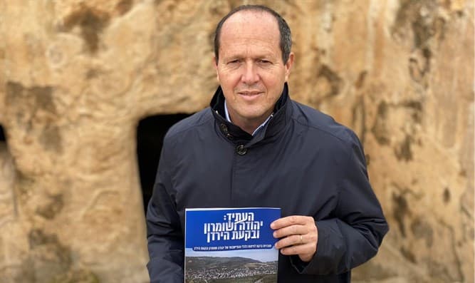 Nir Barkat présente son plan ambitieux pour la Judée-Samarie et la vallée du Jourdain