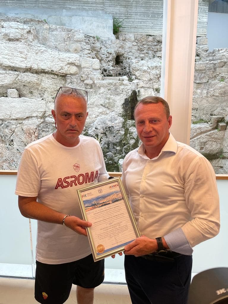 Les joueurs de l’AS Roma au Kotel