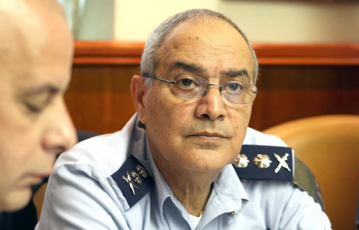 D’anciens juges, d’anciens pilotes, des sociétés contre le nouveau gouvernement