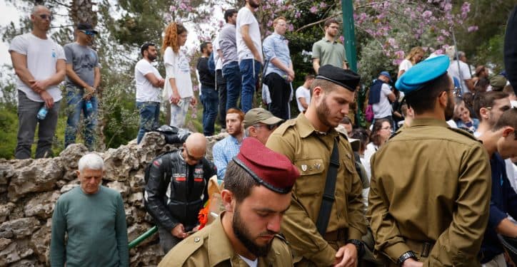 Israël se recueille