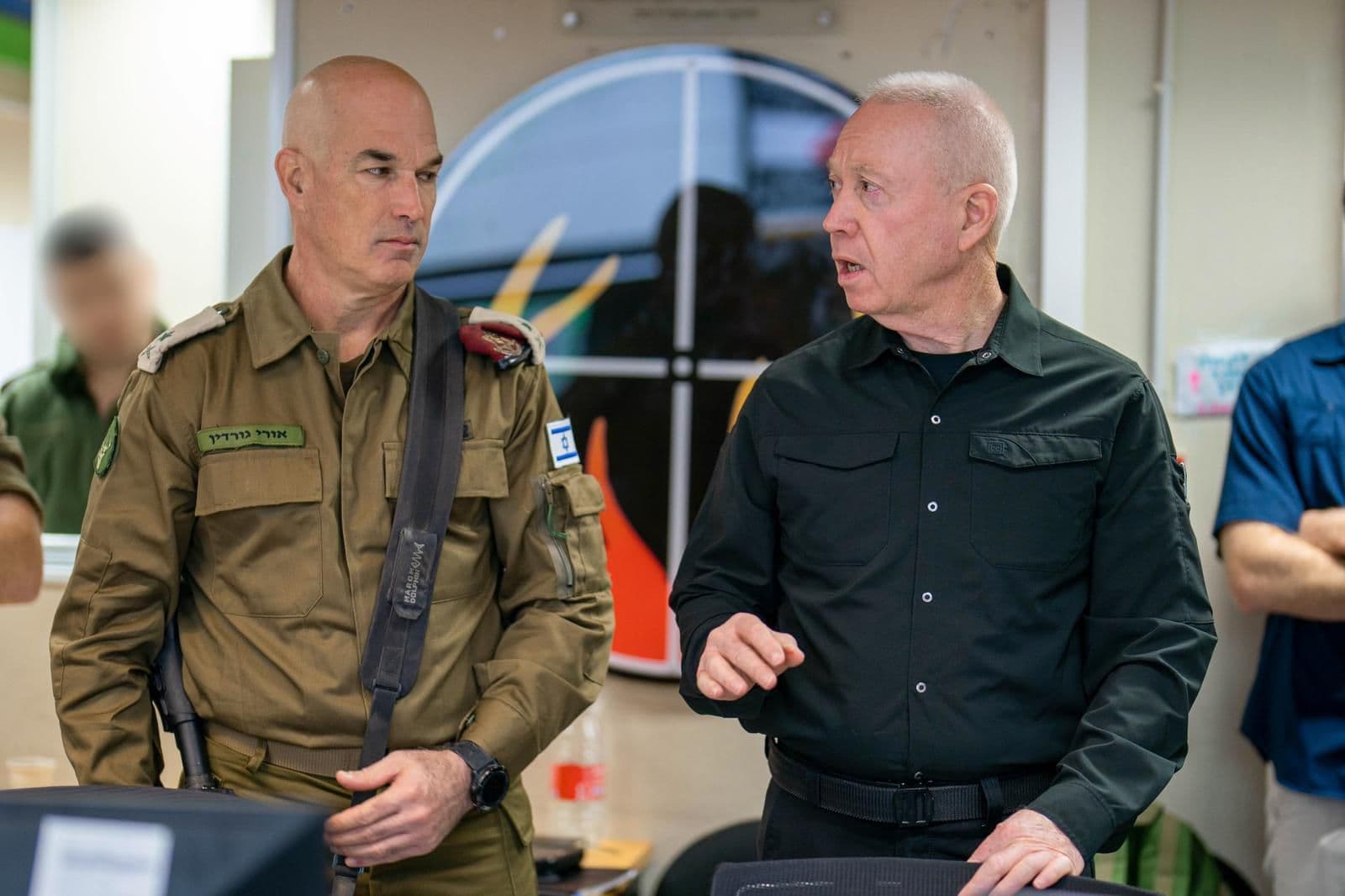 Gallant: ”Le Hezbollah ne dispose plus que de 20% de ses roquettes et missiles”