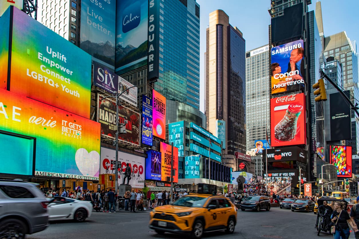 Israël lance une nouvelle campagne de sensibilisation au sort des otages sur Times Square